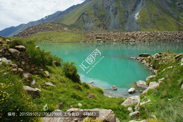 高山湖泊