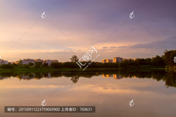 中心公園朝霞