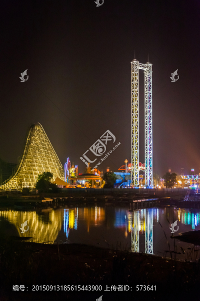 游樂園夜景