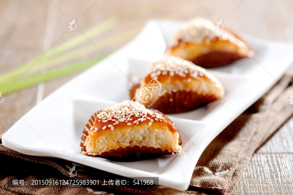 金牌榴蓮酥