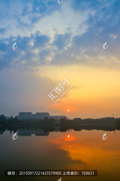 公園早晨