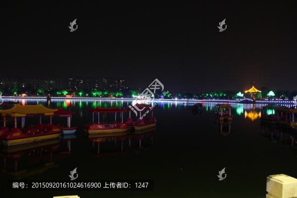 開封夜景