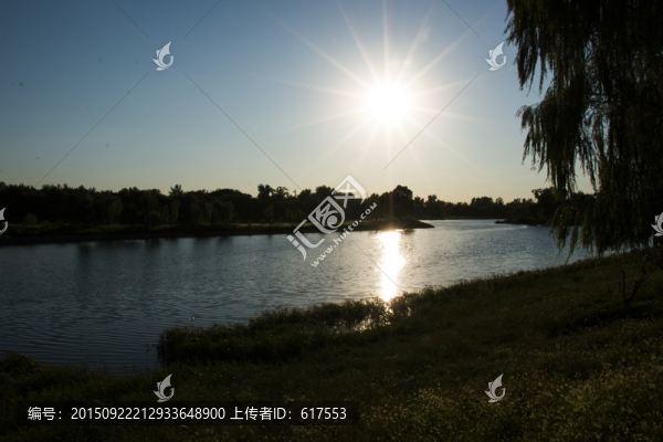 長(zhǎng)河落日