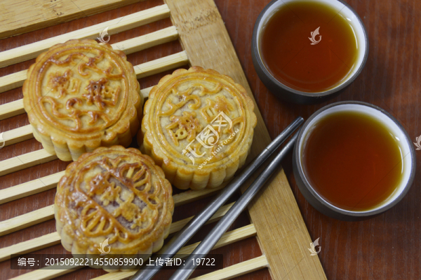 中秫月餅