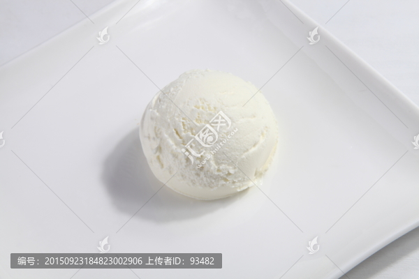 酸奶味冰淇淋球
