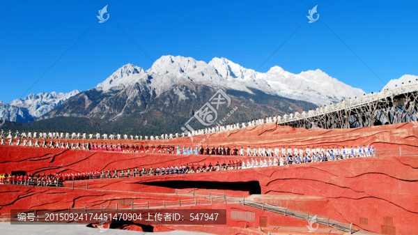 麗江露天劇場(chǎng),玉龍雪山