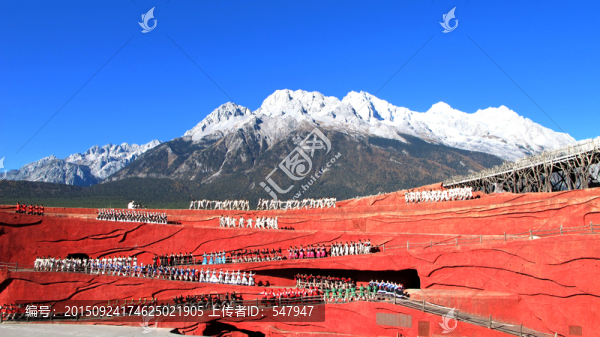 麗江露天劇場(chǎng),玉龍雪山