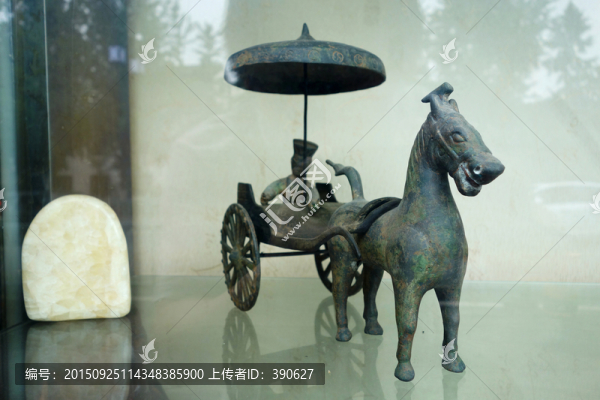 銅馬車
