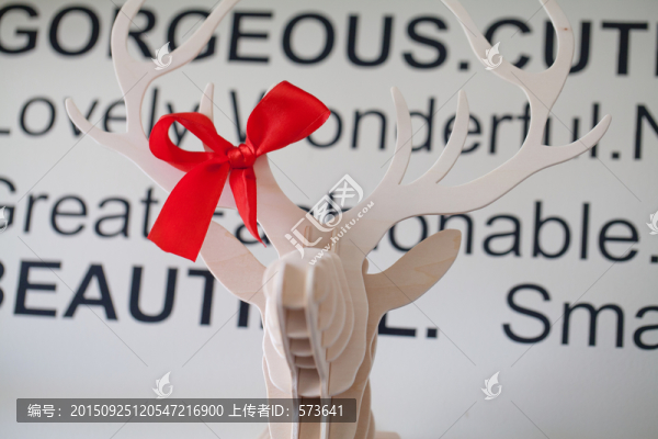 圣誕節(jié)紅色蝴蝶結(jié)和小鹿
