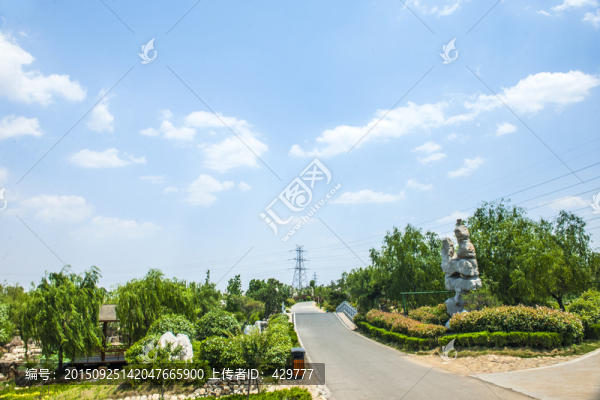 公園風(fēng)景,白云藍(lán)天