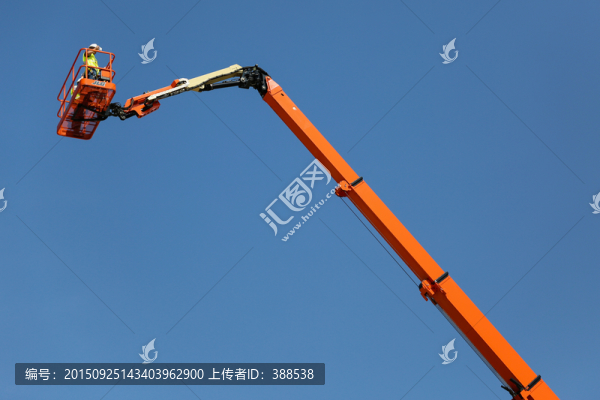 高空車直臂與工作平臺