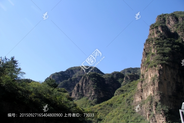 山脈