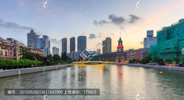 乍浦路橋遠(yuǎn)眺四川路橋