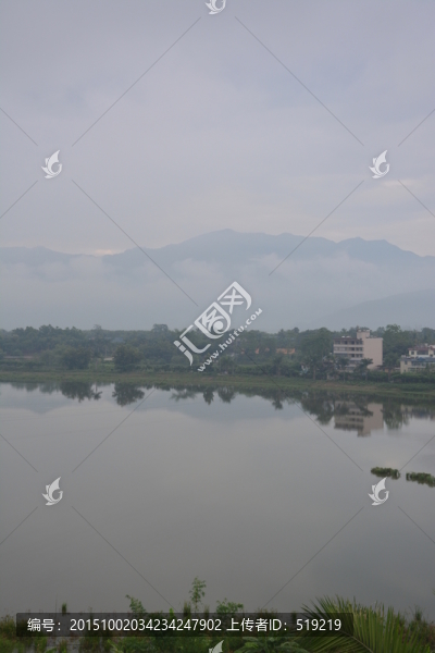 城鎮(zhèn)風(fēng)光,遠(yuǎn)山,河流