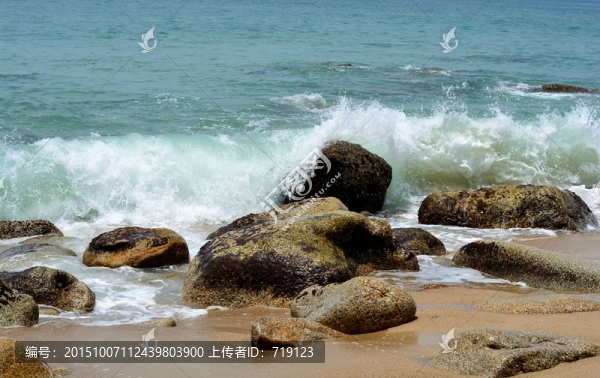 海浪海灘