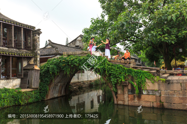 江南水鄉(xiāng)蘇州周莊雙橋