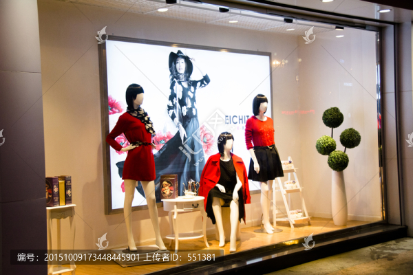 服裝櫥窗展示設計