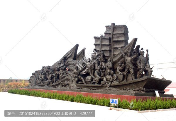 抗戰(zhàn)雕塑,士兵雕像