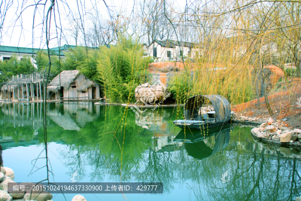 河岸風(fēng)景