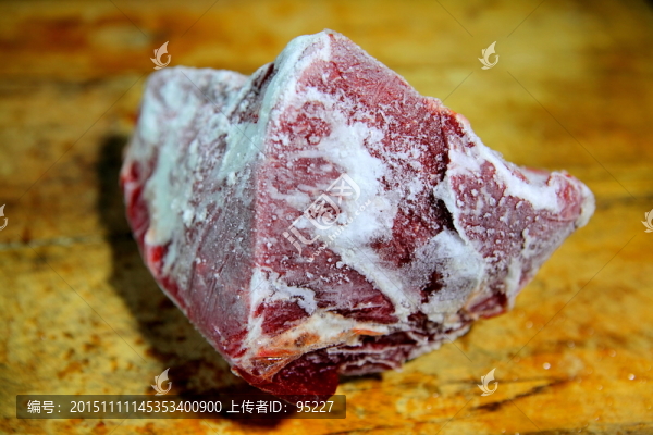 凍牛肉