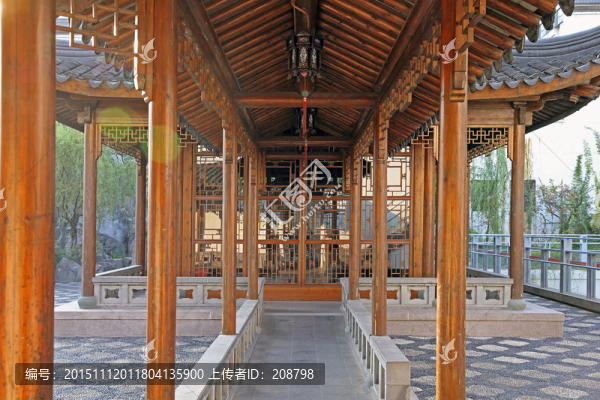 木長(zhǎng)廊
