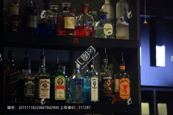 酒吧