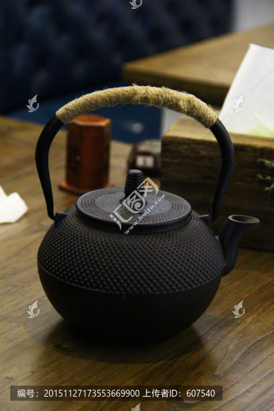 鐵壺
