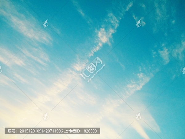 流線藍(lán)色天空背景,藍(lán)天背景