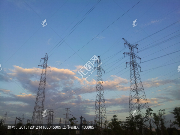 輸變電高壓電塔