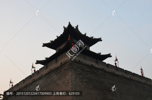 東南城角