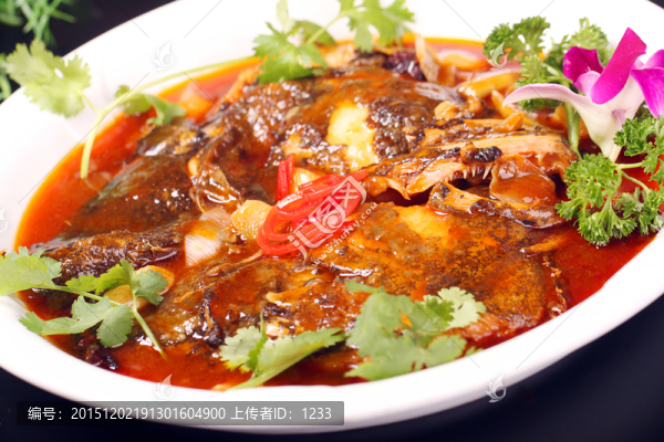 紅燜（干燒）深海碟魚(yú)頭