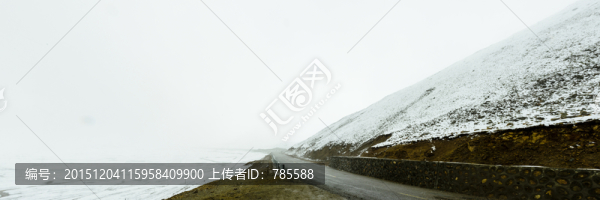 東達山雪景
