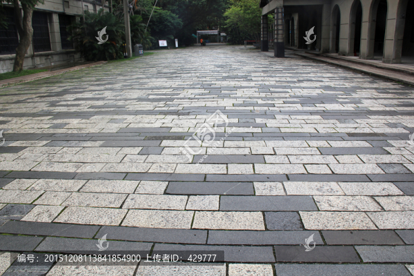 石板路