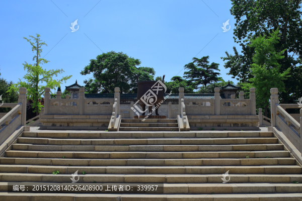 濟(jì)南大明湖公園