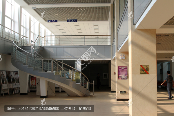 朝陽(yáng)機(jī)場(chǎng)候機(jī)樓