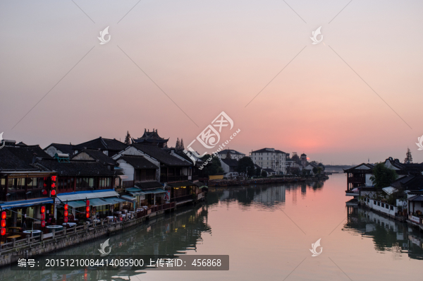 上海朱家角,傍晚