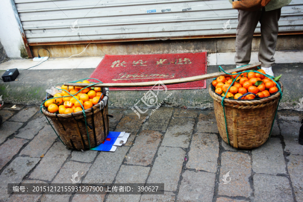 賣桔子的小販