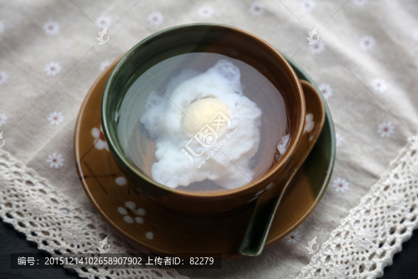 水煮雞蛋湯