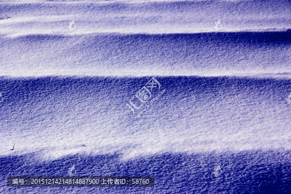 雪棱線條