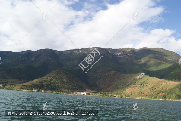 瀘沽湖