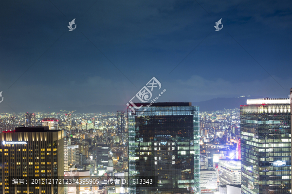 繁華城市夜景