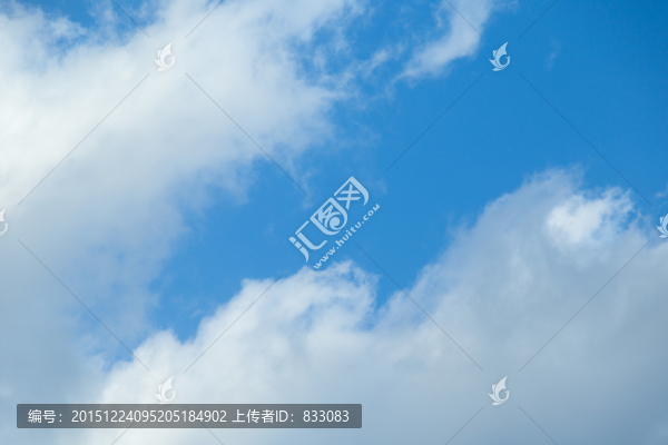 云