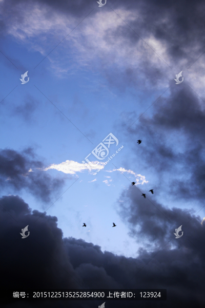 天空云朵