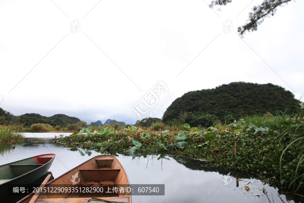 小船流水