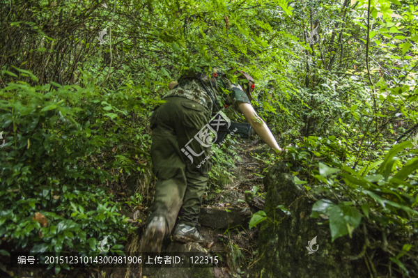 野外拓展,徒步行軍