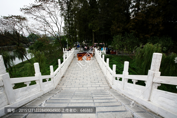 石橋,公園