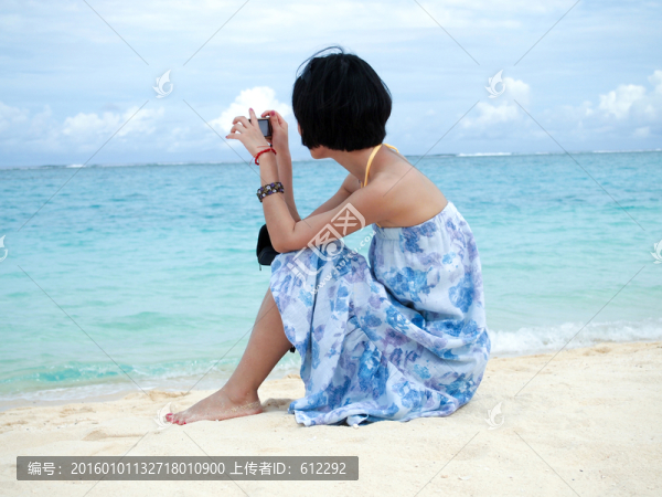 海灘少女