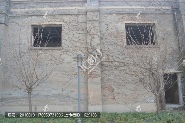 廢棄的廠房