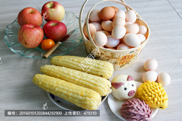 玉米,雞蛋,饅頭,蘋果