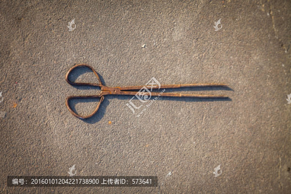 手鉗